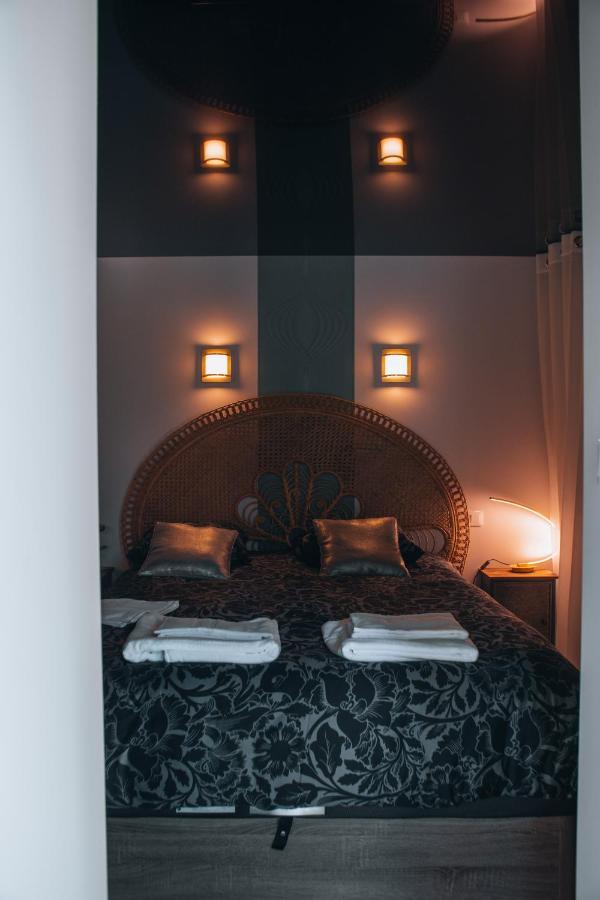La Ronde Des Bois - Romance Et Bien Etre - Jacuzzi Privatif-piscine-patio *